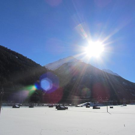 Apart Stella Alpina Pettneu am Arlberg Exteriör bild