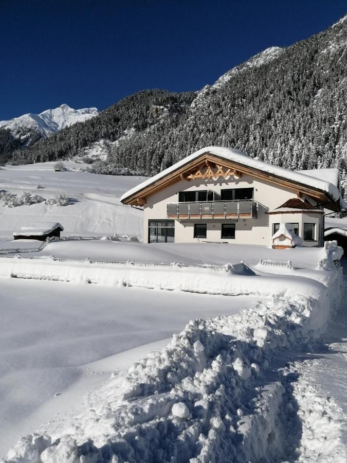 Apart Stella Alpina Pettneu am Arlberg Exteriör bild