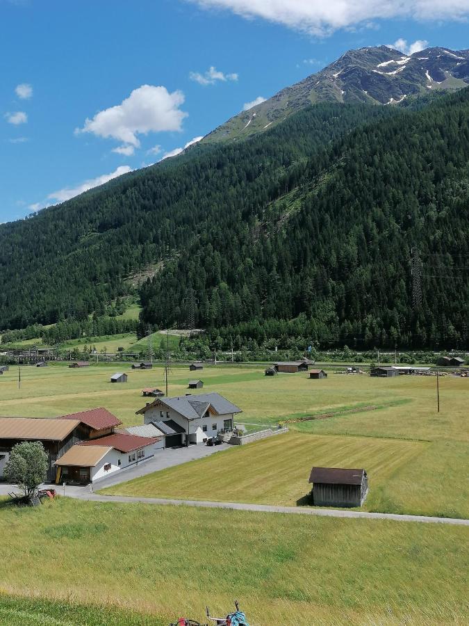 Apart Stella Alpina Pettneu am Arlberg Exteriör bild