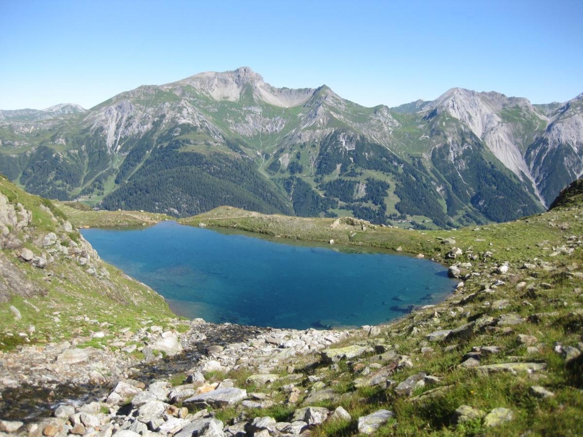 Apart Stella Alpina Pettneu am Arlberg Exteriör bild